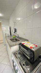 Apartamento Barra Villa d Italia HIR 32廚房或簡易廚房