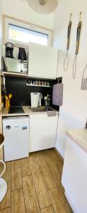 STUDIO- NICE MONT BORON, PISCINE SUR LA RESIDENCE