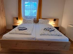 Postel nebo postele na pokoji v ubytování Apartment Christoph-1 by Interhome