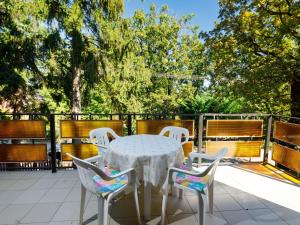 Balkón alebo terasa v ubytovaní Holiday Home Kiwi by Interhome