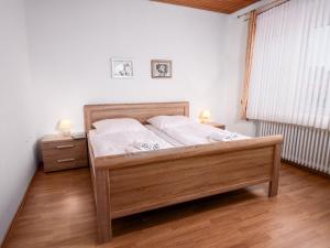 Ένα ή περισσότερα κρεβάτια σε δωμάτιο στο Apartment Teelke by Interhome