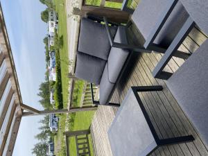 an overhead view of the side of a building at Holiday Home Natuurlijk de Veenhoop by Interhome in De Veenhoop