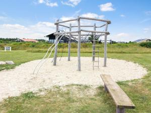 Herní místnost nebo prostor pro děti v ubytování Holiday Home Elfrun - 250m from the sea by Interhome