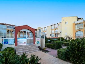 Fotografia z galérie ubytovania Apartment Les Maisons de la Plage-11 by Interhome v destinácii Narbonne-Plage