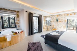 Postel nebo postele na pokoji v ubytování Villa Ersan 1 + 20 fotografií
