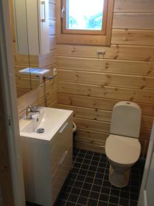 Ванна кімната в Himos Villi Cottages
