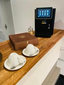 Příslušenství pro přípravu čaje a kávy v ubytování Hotel Oáza Praha