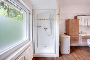 Ein Badezimmer in der Unterkunft Meer & Wald Wellness Appartements