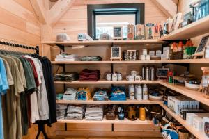 Fotografie z fotogalerie ubytování Huttopia Lake George - Adirondacks v destinaci Lake Luzerne