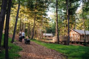 Hosté ubytování Huttopia Lake George - Adirondacks