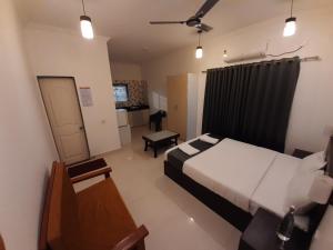Gallery image of Hotel RSA Residency in Pernem