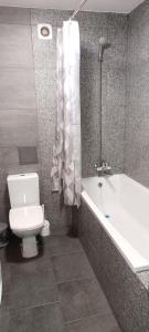 Ένα μπάνιο στο VIP Apartments 35