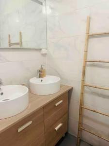 Photo de la galerie de l'établissement Appt 70M2 Cosy et Famillial proche Paris, à Ermont 3 autres photos