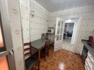 Kuchyňa alebo kuchynka v ubytovaní Apartamento Balcón del Tajo