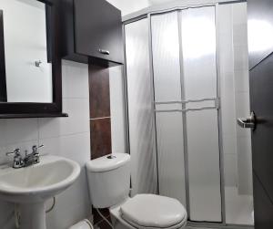 EXCELENTE CONJUNTO, UBICACION PRIVILEGIADA, Torre 5的一间浴室