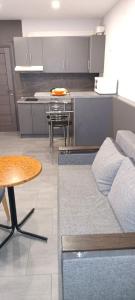 Η κουζίνα ή μικρή κουζίνα στο VIP Apartments 35