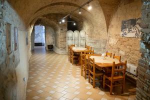 Reštaurácia alebo iné gastronomické zariadenie v ubytovaní Il Castello di Atessa