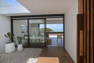 Gallery image of PentHouse sur mer - Blue Alizée in Blue Bay