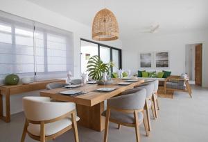Gallery image of PentHouse sur mer - Blue Alizée in Blue Bay