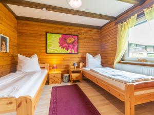 Ένα ή περισσότερα κρεβάτια σε δωμάτιο στο Holiday Home Am Hohen Bogen-74 by Interhome
