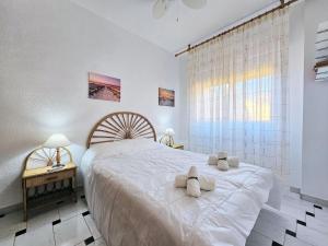 Ένα ή περισσότερα κρεβάτια σε δωμάτιο στο Casa Blanco en La Azohia