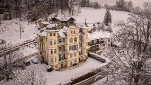 Schlössl Stanggaß Apartment Schönblick v zimě