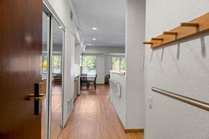Fotografie z fotogalerie ubytování Palisades Tahoe Lodge Rentals Studio #215 v destinaci Olympic Valley