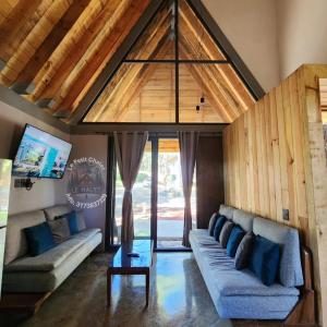 TV a/nebo společenská místnost v ubytování Le Petite Chalet Mazamitla