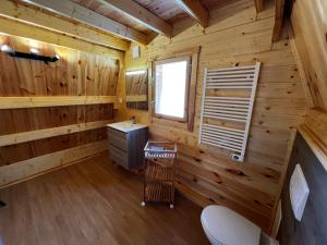 Fotografie z fotogalerie ubytování Cabane Ardennaise v destinaci Fromelennes