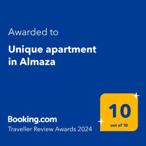 Unique apartment in Almaza tesisinde sergilenen bir sertifika, ödül, işaret veya başka bir belge