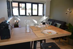 Restoran atau tempat lain untuk makan di La Griotte - Studio tout confort - Lyon - Tassin