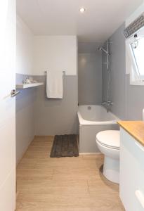 Gallery image of Unique in Barcelona ! Catamaran with a private swimming pool in Barcelona