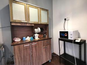 Kuchyň nebo kuchyňský kout v ubytování Mori Jonker Homestay