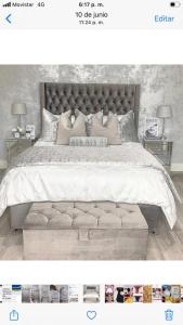 Ένα ή περισσότερα κρεβάτια σε δωμάτιο στο Hotel Platinum Luxury