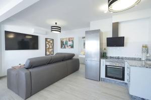 Η κουζίνα ή μικρή κουζίνα στο Luxury Solarium, Jacuzzi, A/C and Wi-fi