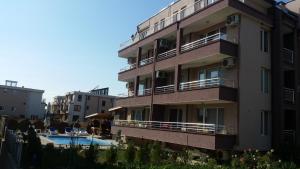 The swimming pool at or close to Anfid Apartments