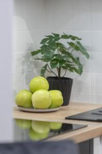 Φωτογραφία από το άλμπουμ του Bukowińska Apartment with Balcony and Parking and Swimming Pool by Noclegi Renters στη Βαρσοβία