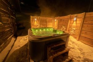 Mynd úr myndasafni af Almhütte Hebalm mit Whirpool í Pack