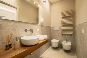 Koupelna v ubytování Be Your Home - Riviera Suites