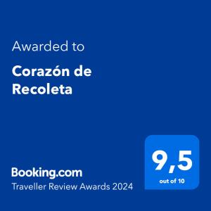 Palkinto, sertifikaatti, kyltti tai muu asiakirja, joka on esillä majoituspaikassa Corazón de Recoleta
