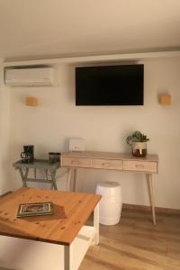 A television and/or entertainment centre at cloud9-skg