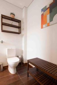 Ένα μπάνιο στο Apartment 1 Center Coimbra +10 φωτογραφίες