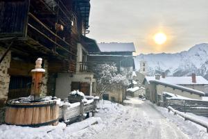 CASA-La Fuste center St-Véran foot of the slopes 6p през зимата