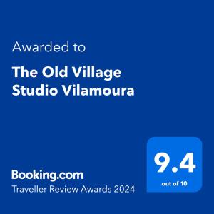 Ett certifikat, pris eller annat dokument som visas upp på The Old Village Studio Vilamoura