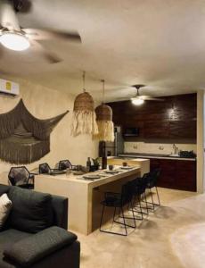 Una cocina o cocineta en Cssa Kareli Holbox 10 fotos más
