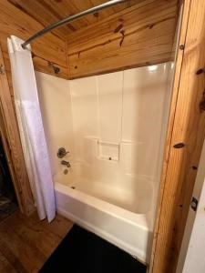 Fotografie z fotogalerie ubytování Hillside Hideaway v destinaci Longview