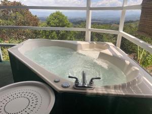 Fotografie z fotogalerie ubytování Cabaña mirador Jacuzzi v destinaci Robles
