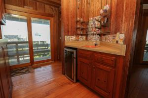 Gallery image of Sun'Z Up - Oceanfront Outer Banks Home with Private Pool & Ocean Views in Southern Shores