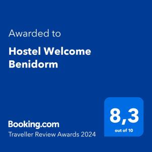 Certifikat, nagrada, logo ili neki drugi dokument izložen u objektu Hostel Welcome Benidorm