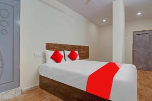 Fotografie z fotogalerie ubytování Hotel O R Square Bn Reddy v destinaci Surūrnagar